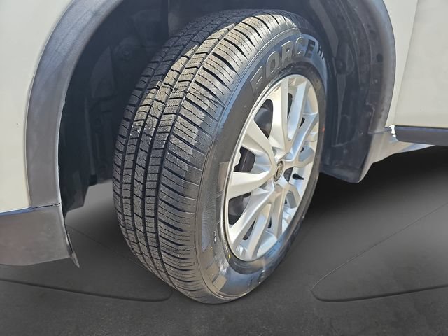 Used 2020 Nissan Rogue SV FWD image 37