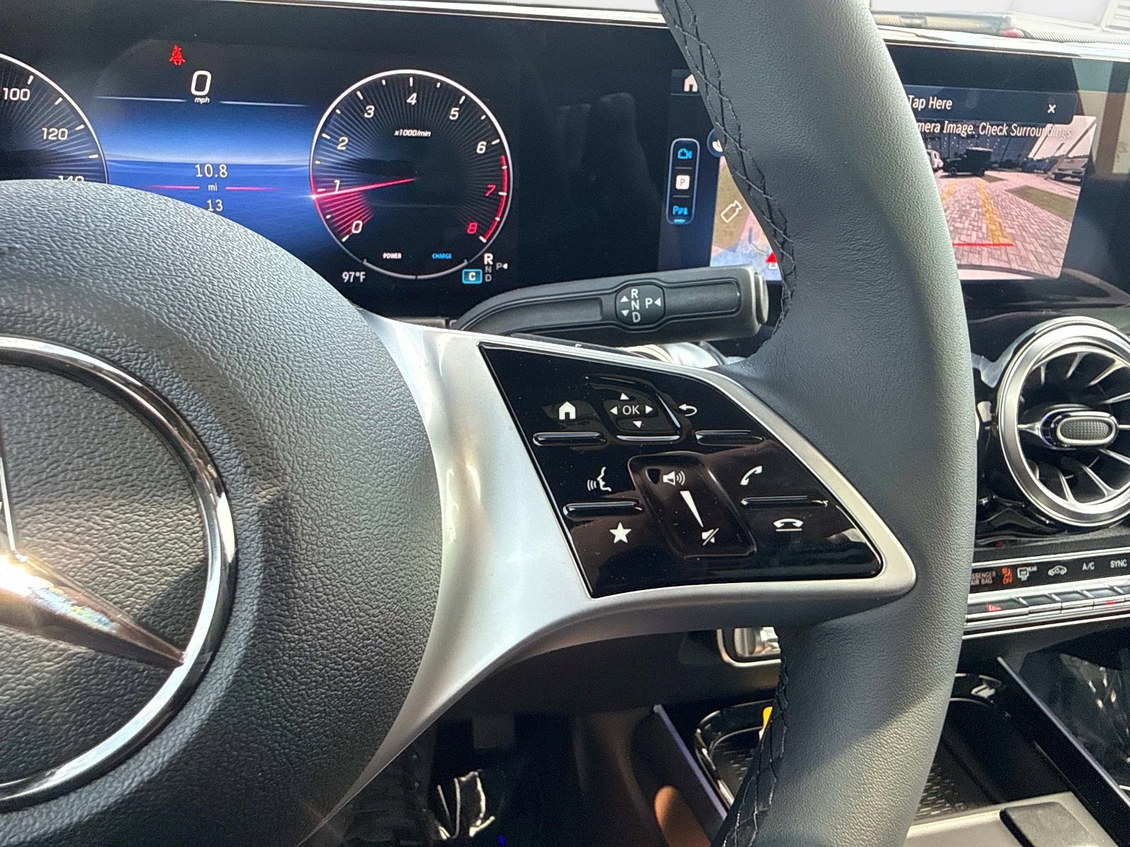 New 2026 Mercedes-Benz GLB 250 image 30