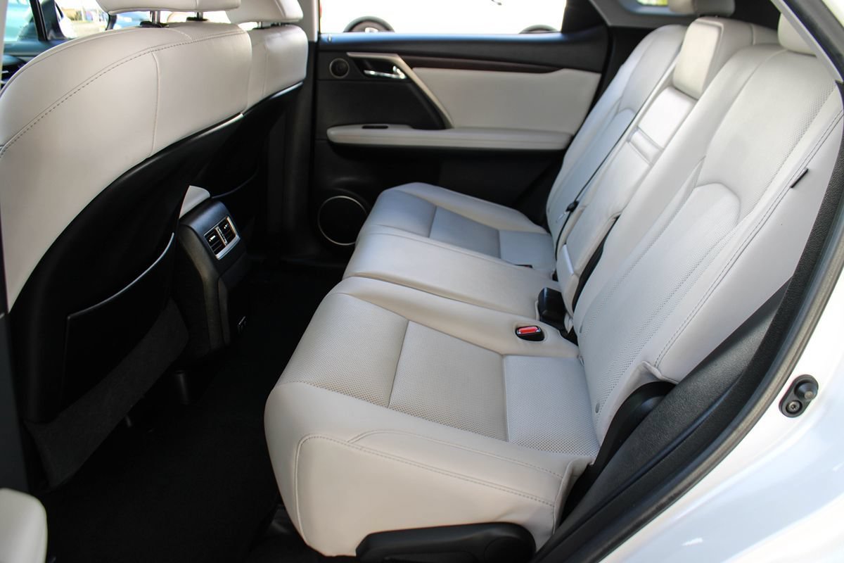 Used 2022 Lexus RX 450h AWD w/ Premium Package image 17