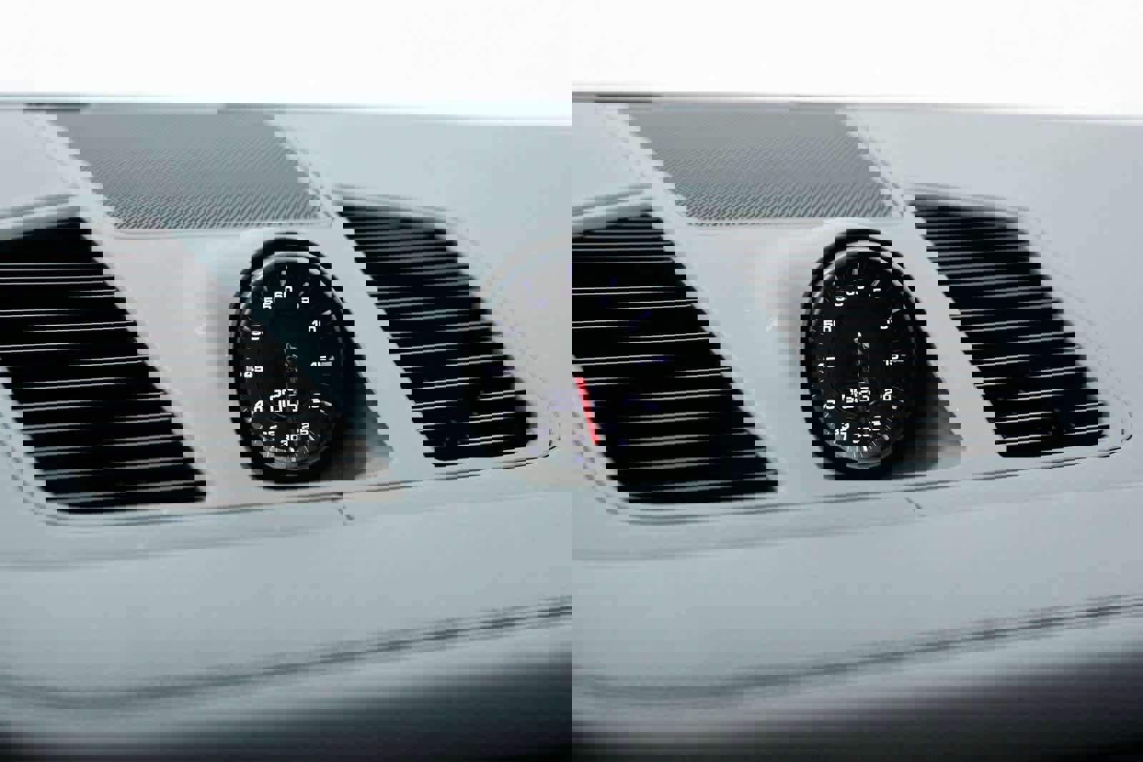 Certified 2022 Porsche Cayenne Turbo image 25