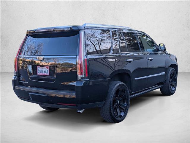 Used 2020 Cadillac Escalade Premium Luxury image 5