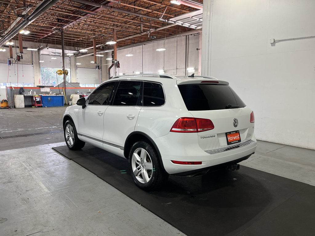 Used 2013 Volkswagen Touareg VR6 AWD/4WD image 8
