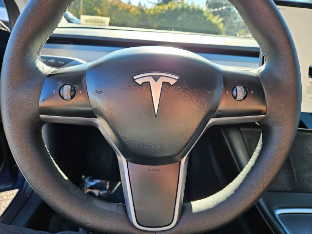Used 2023 Tesla Model 3 Standard Range RWD image 24