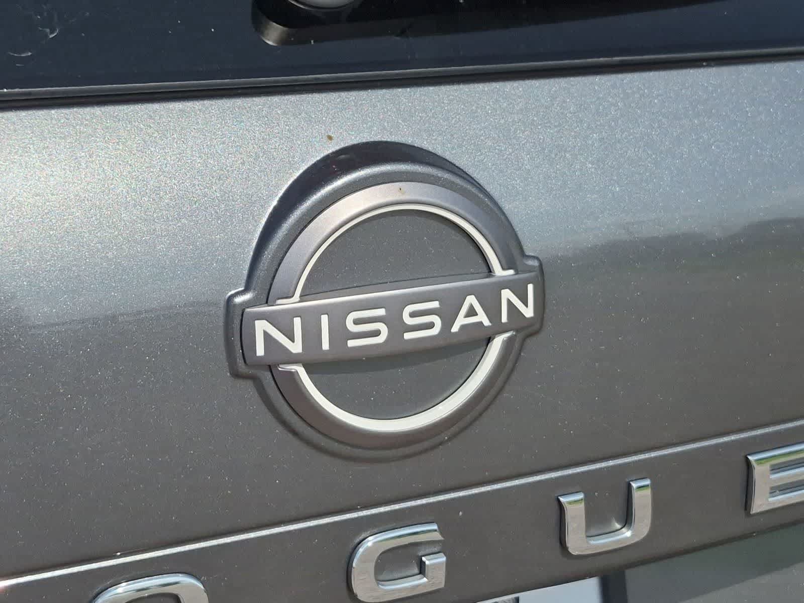 Used 2023 Nissan Rogue SV AWD/4WD image 29