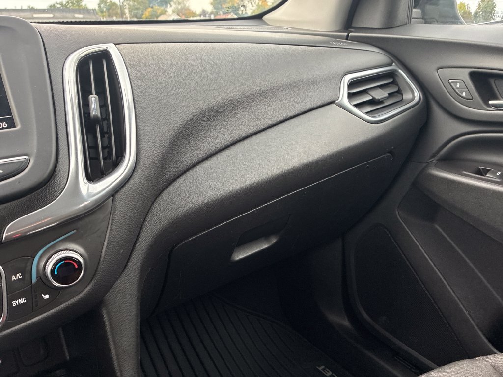 Used 2019 Chevrolet Equinox LT AWD/4WD image 18