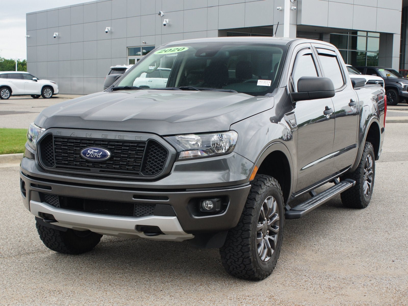 Used 2020 Ford Ranger XLT w/ Equipment Group 301A Mid AWD/4WD image 2