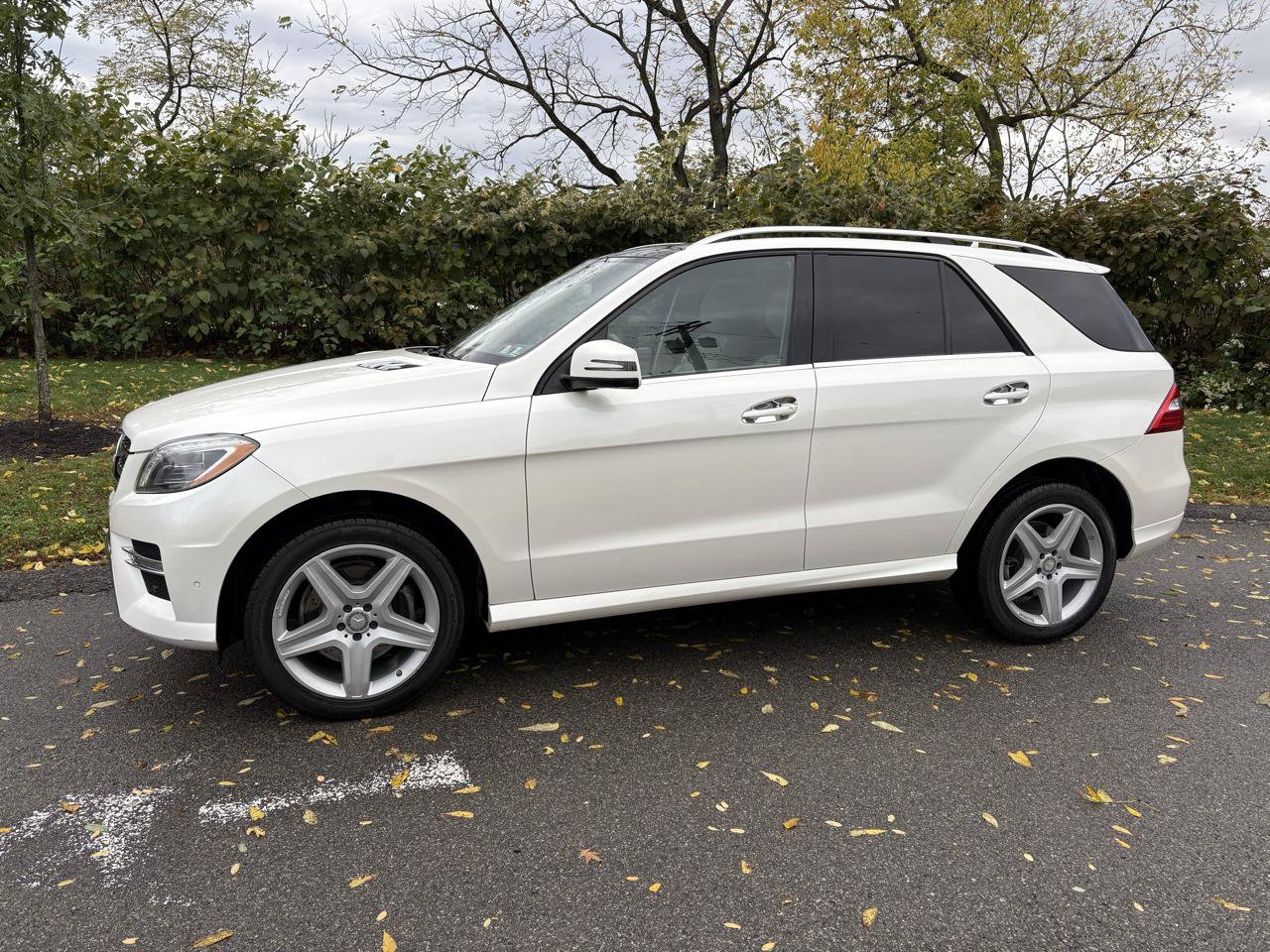 Used 2015 Mercedes-Benz ML 400 4MATIC image 4