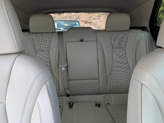 Used 2023 Buick Envision Essence FWD image 21