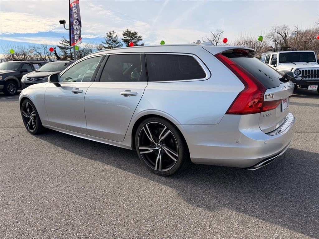 Used 2019 Volvo V90 T6 R-Design w/ Advanced Package image 6