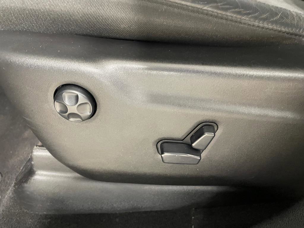 Used 2019 Dodge Durango GT image 11