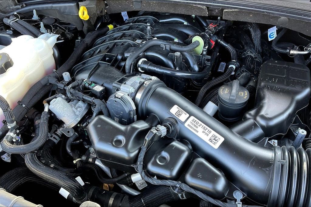 Used 2023 Jeep Grand Cherokee Laredo w/ Trailer Tow Prep Group (B) image 31