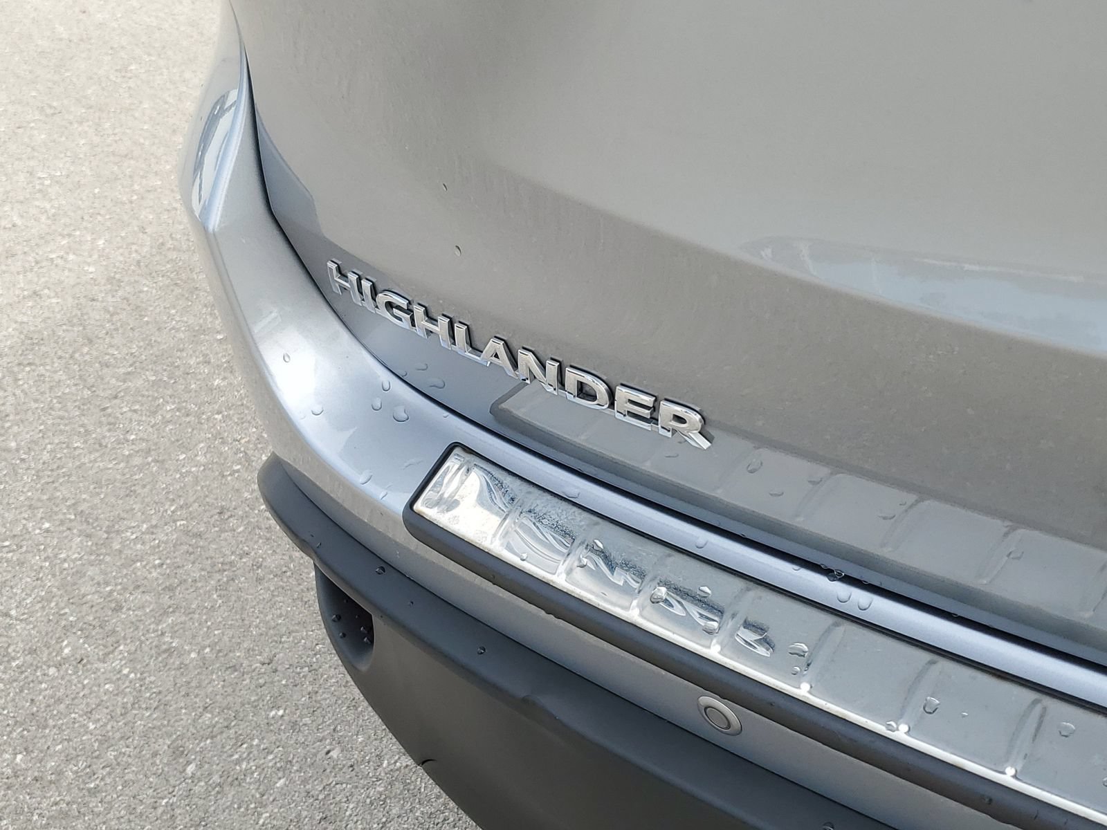 Used 2016 Toyota Highlander Limited Platinum AWD/4WD image 7