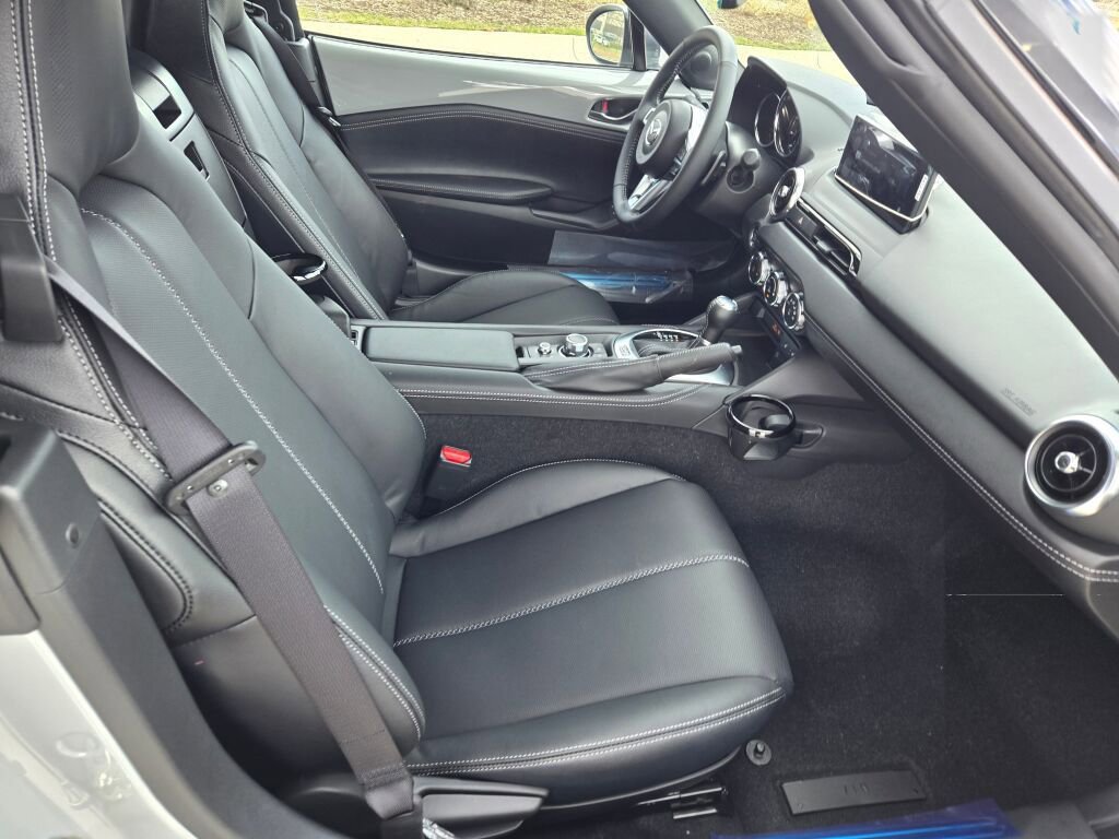 New 2026 MAZDA MX-5 Miata Grand Touring w/ Weather Package image 4