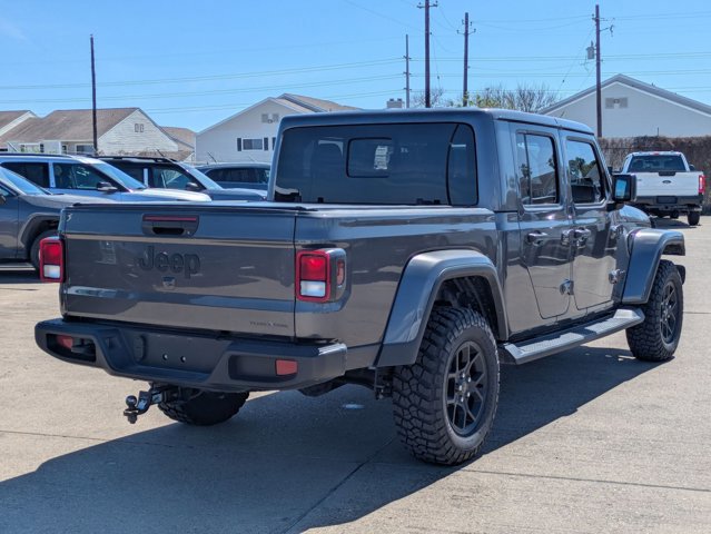 Used 2025 Jeep Gladiator Sport image 5