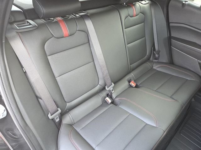 New 2026 Chevrolet Trax RS w/ Sunroof Package image 30