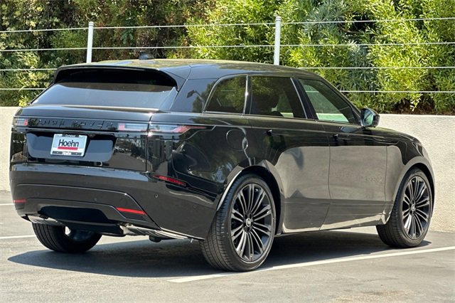 New 2026 Land Rover Range Rover Velar Dynamic SE image 5