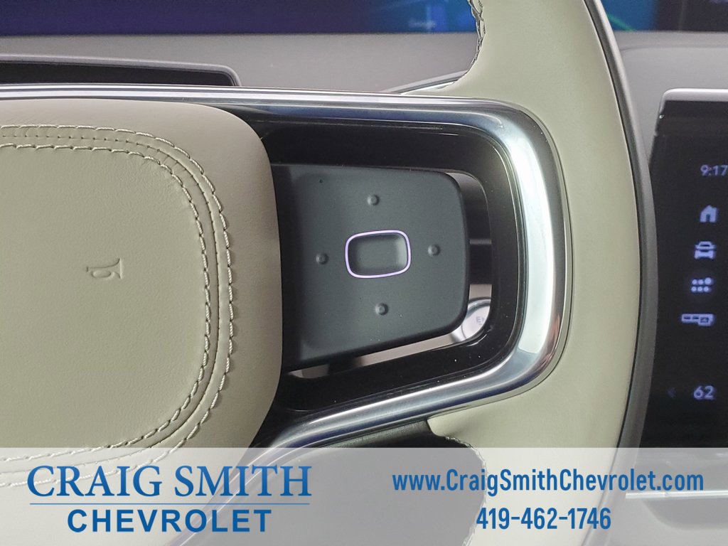 Used 2025 Lincoln Nautilus Premier image 15