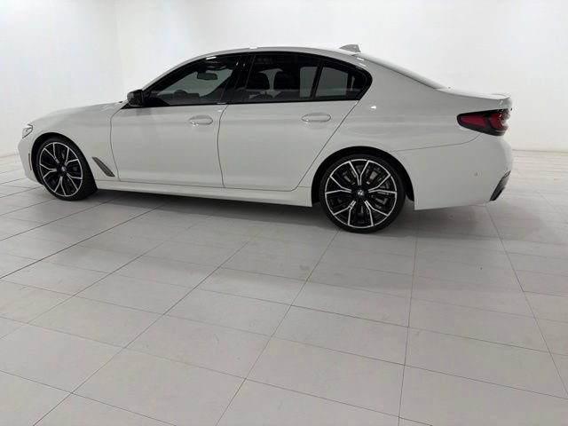 Used 2022 BMW M550i xDrive w/ Premium Package AWD/4WD image 2