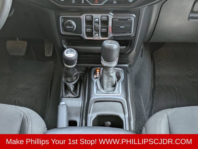 Used 2023 Jeep Wrangler Unlimited Sport AWD/4WD image 18
