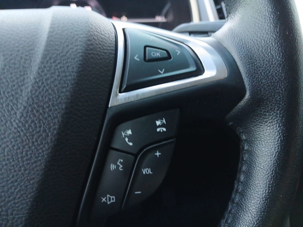 Used 2019 Ford Edge SEL w/ Equipment Group 201A image 25