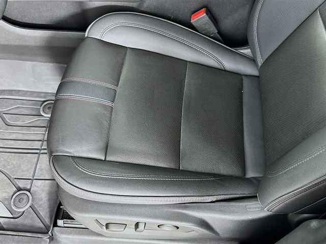 Used 2023 Chevrolet Tahoe RST w/ Luxury Package AWD/4WD image 22