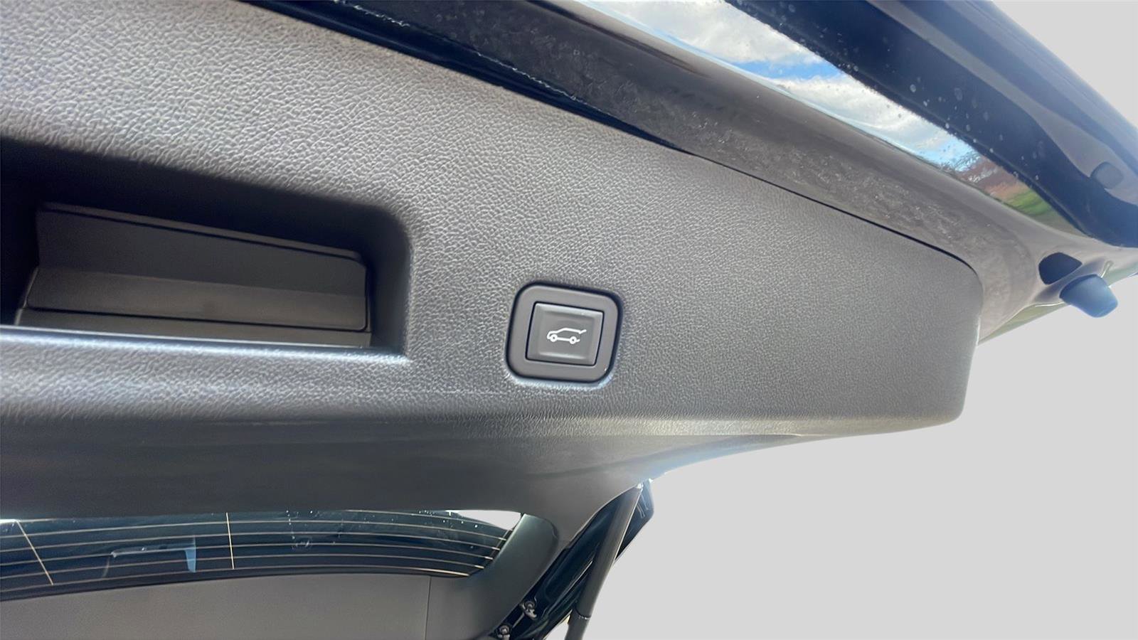 New 2026 Buick Enclave Avenir w/ Super Cruise Package image 18