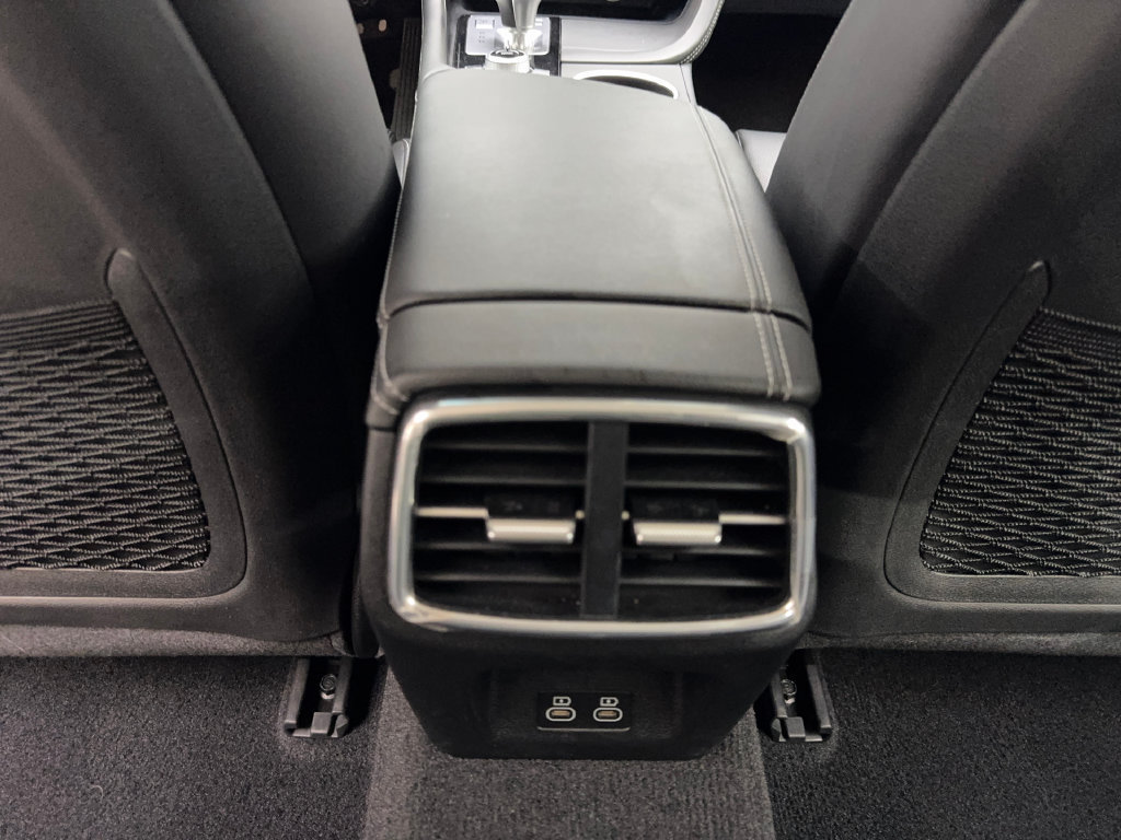 Used 2026 Genesis G70 2.5T RWD image 74