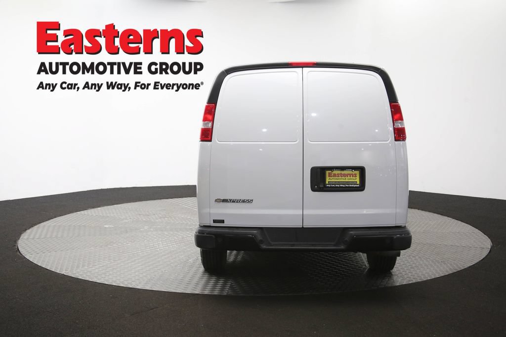 Used 2019 Chevrolet Express 2500 Extended w/ Safety Package RWD image 38