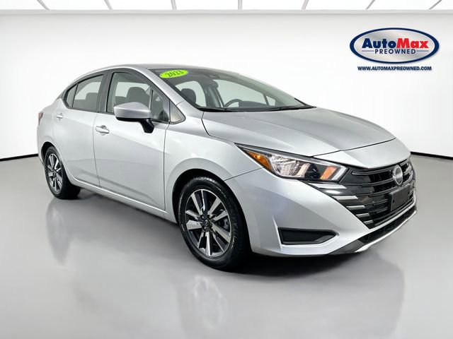 Used 2023 Nissan Versa SV FWD image 1