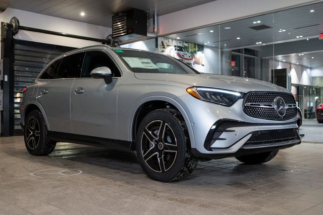 New 2026 Mercedes-Benz GLC 300 4MATIC image 1