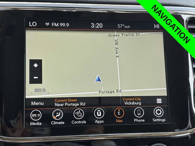 Used 2022 Jeep Grand Cherokee Laredo E w/ Security & Convenience Group image 16