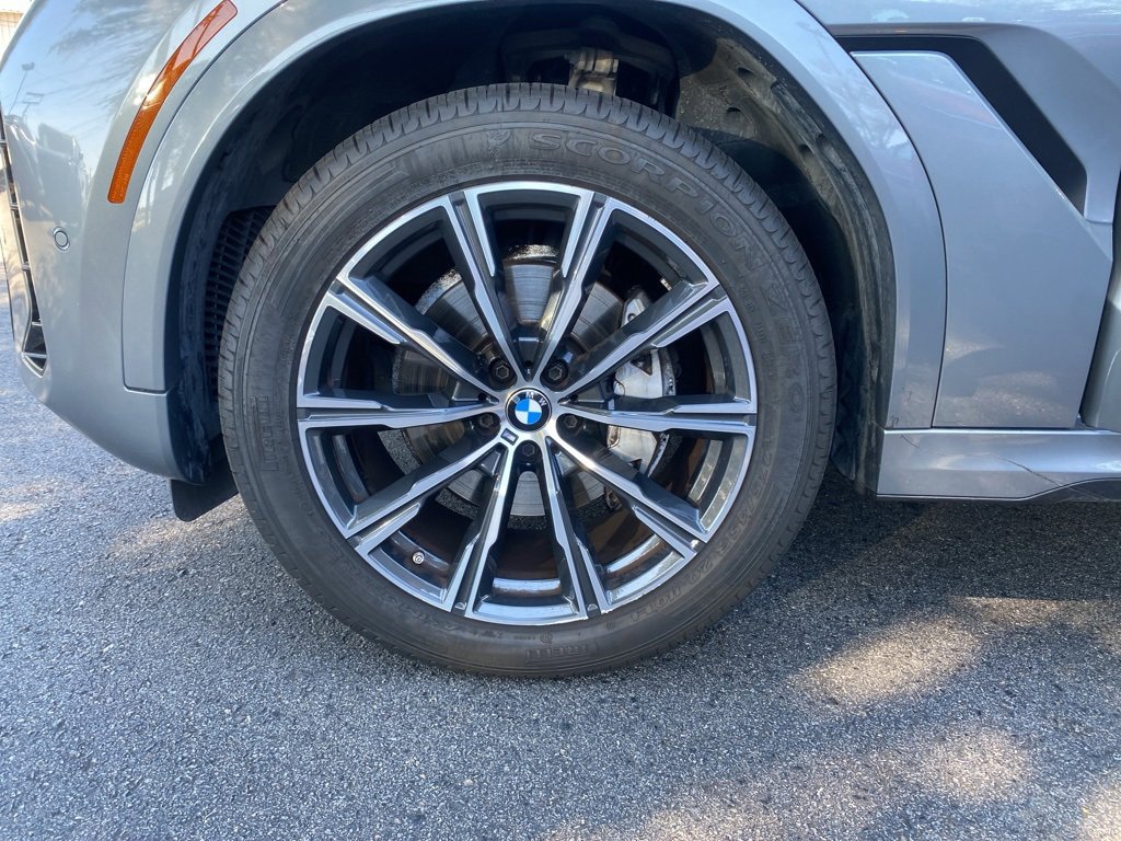 Used 2024 BMW X6 xDrive40i image 29