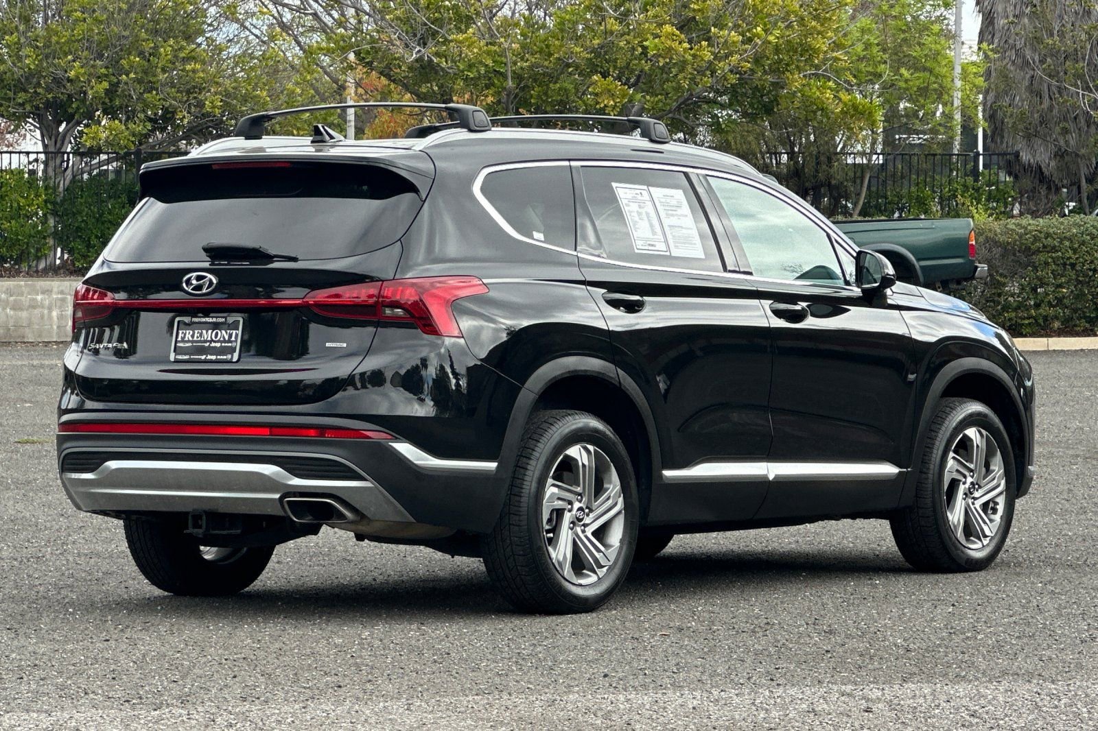 Used 2022 Hyundai Santa Fe SEL image 3