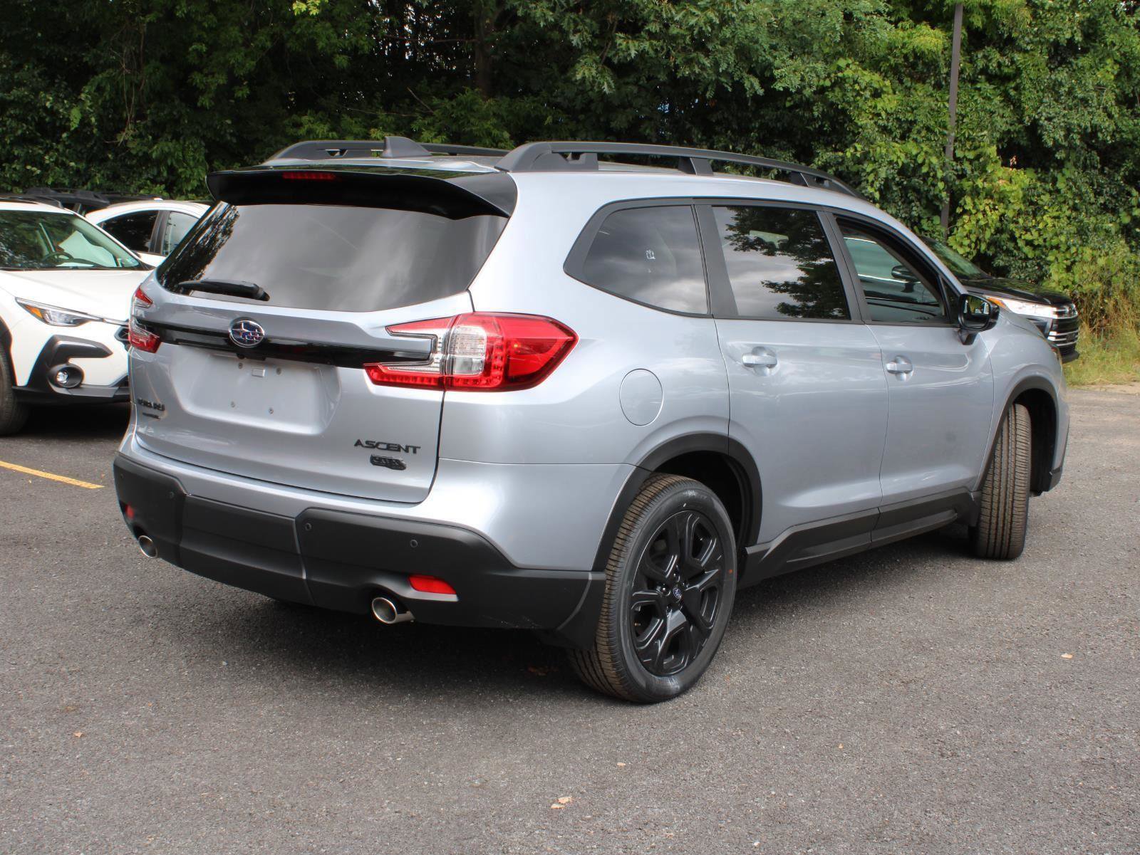 New 2025 Subaru Ascent Onyx Edition image 12