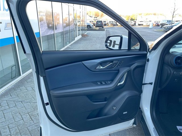 Certified 2023 Chevrolet Blazer RS w/ Enhanced Convenience Package image 21