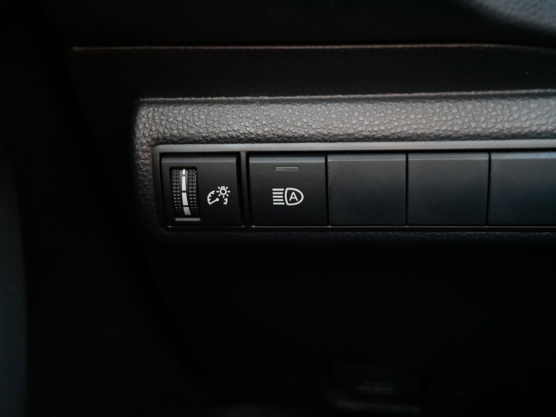 Certified 2024 Toyota Corolla LE image 26