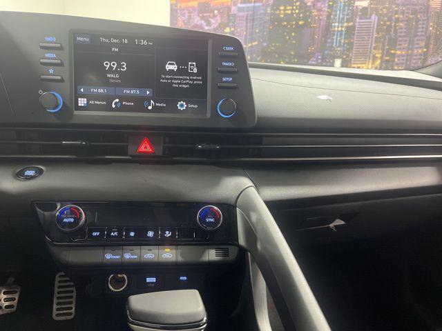 New 2026 Hyundai Elantra Sport image 16