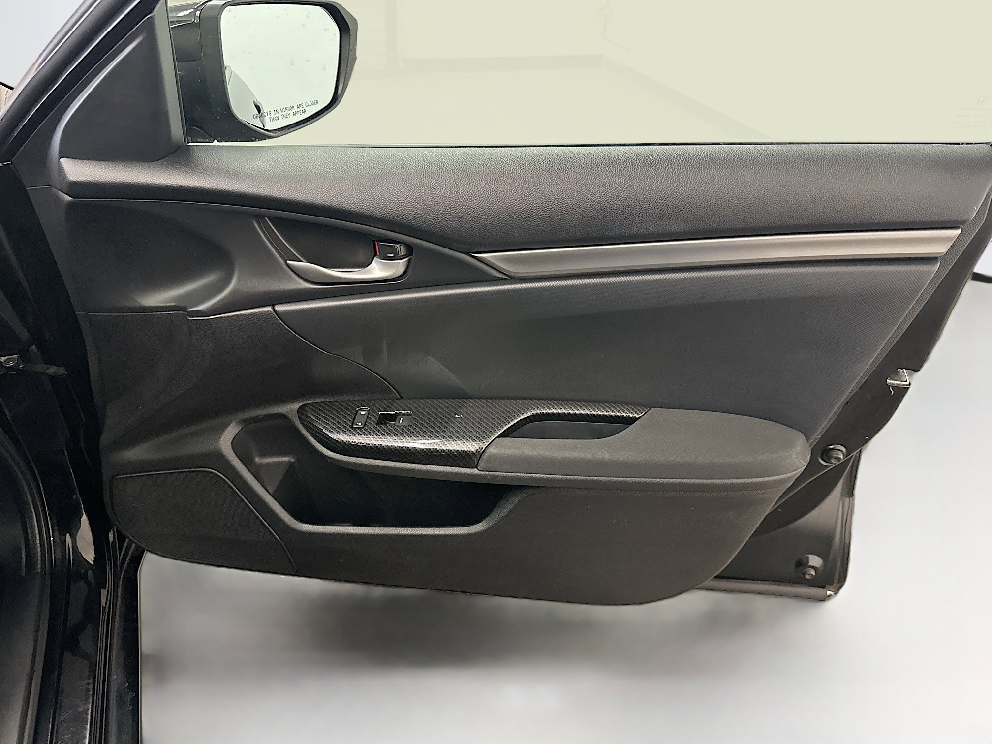 Used 2017 Honda Civic LX image 32