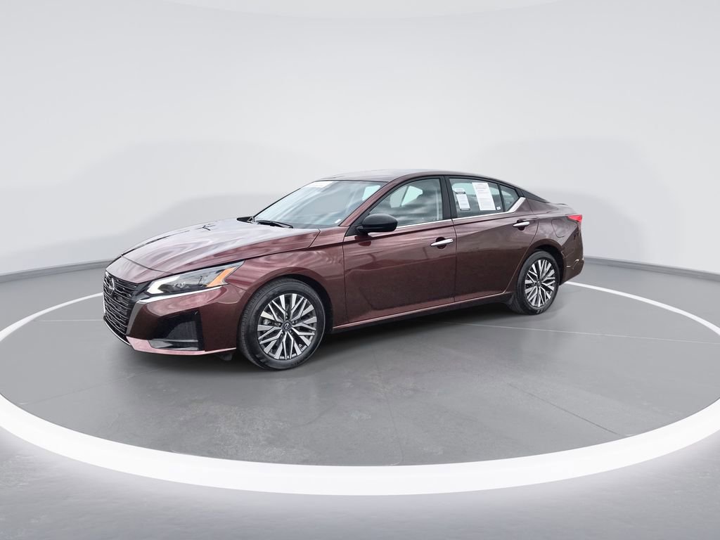 Certified 2024 Nissan Altima 2.5 SV image 4