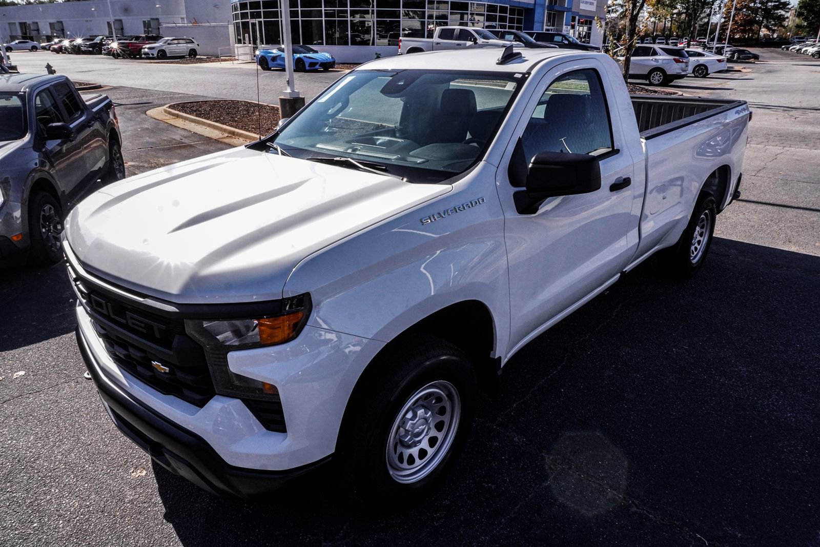 New 2025 Chevrolet Silverado 1500 W/T image 15