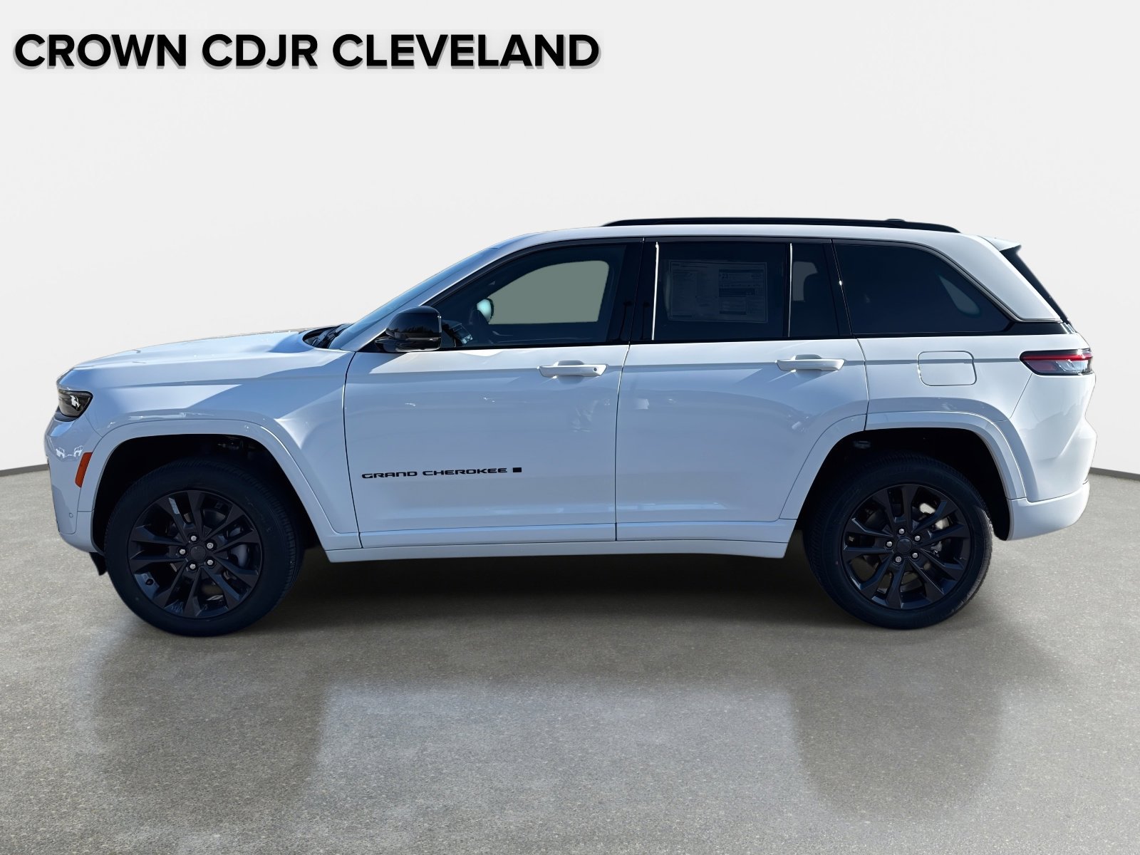 New 2026 Jeep Grand Cherokee Limited AWD/4WD image 7