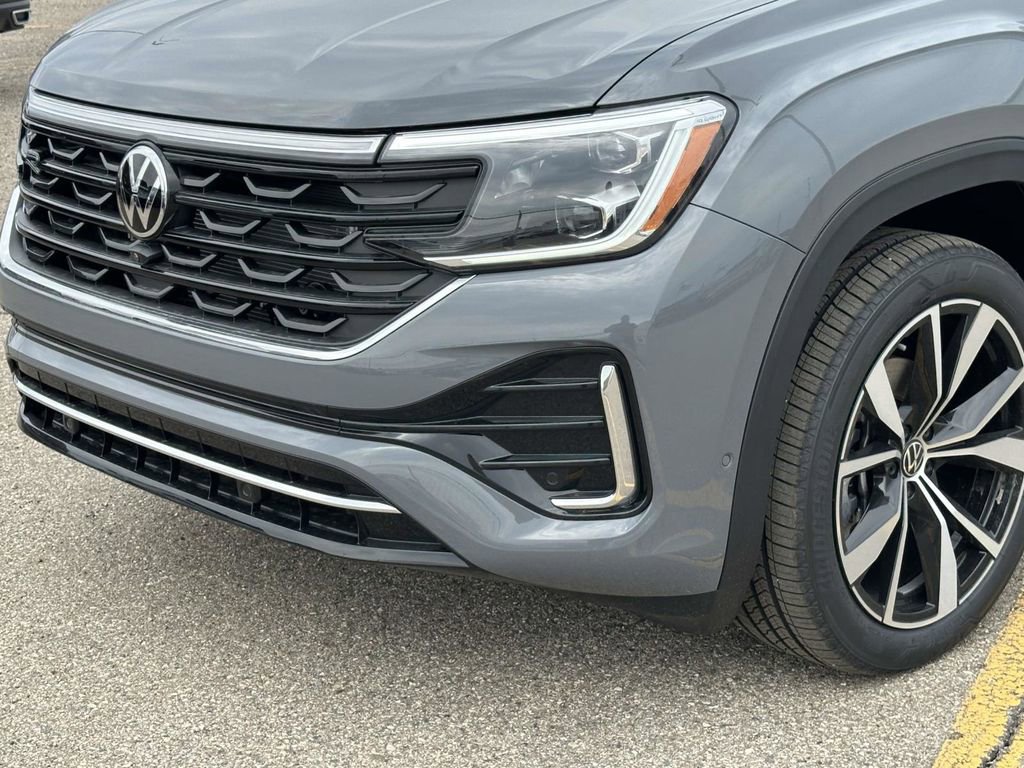 New 2026 Volkswagen Atlas Cross Sport SEL Premium R-Line image 6