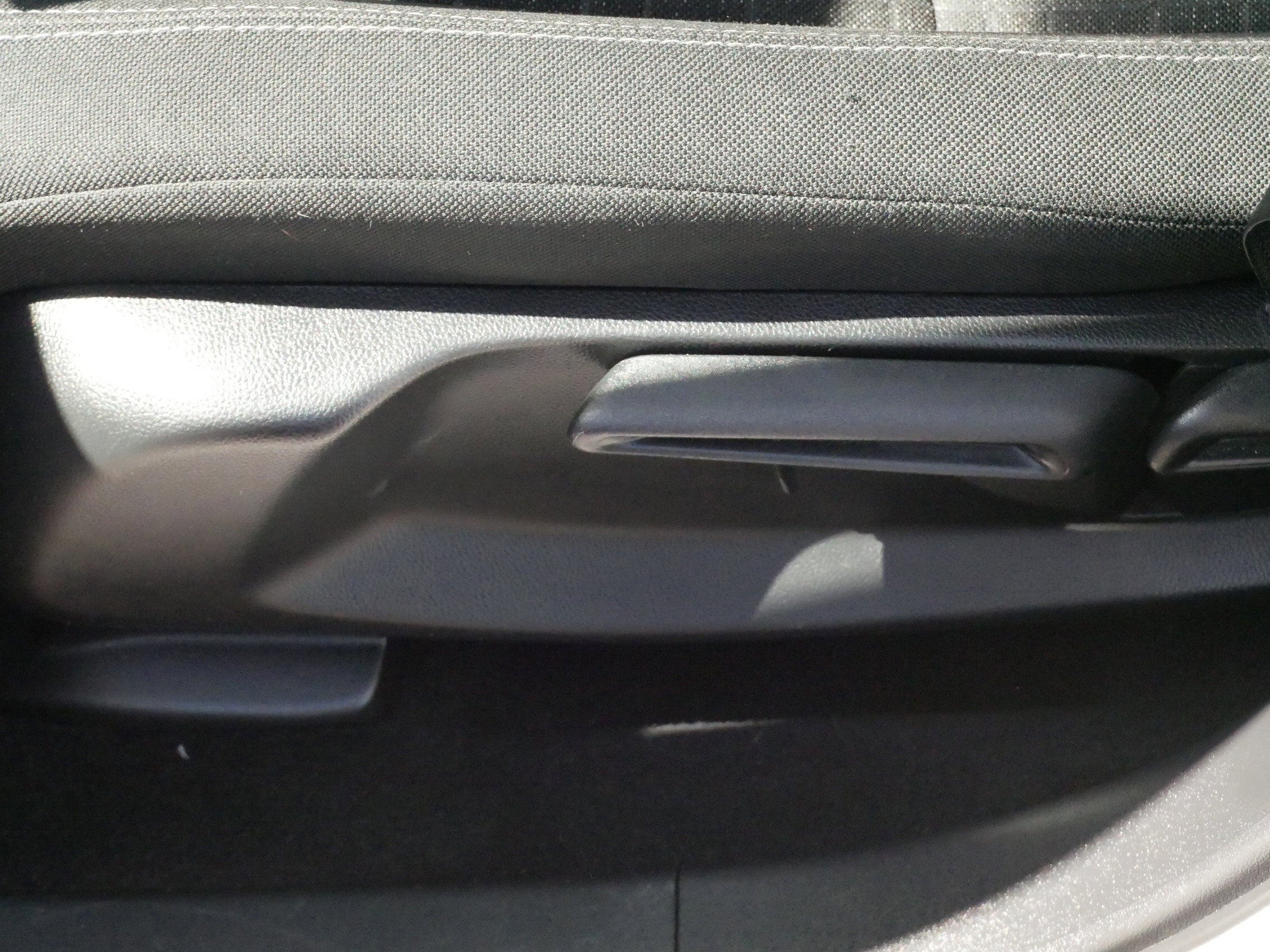 Certified 2023 Honda HR-V LX image 20