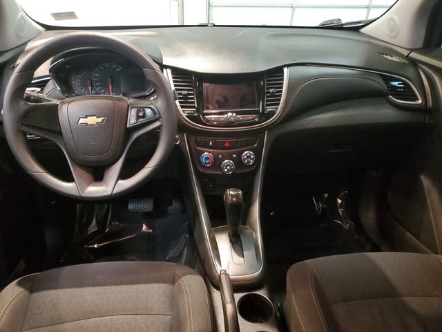 Used 2019 Chevrolet Trax LS AWD/4WD image 14