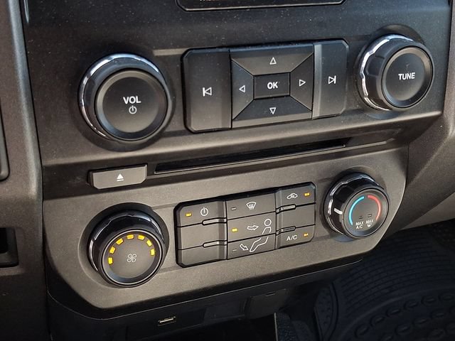 Used 2017 Ford F550 4x4 Crew Cab Super Duty image 9