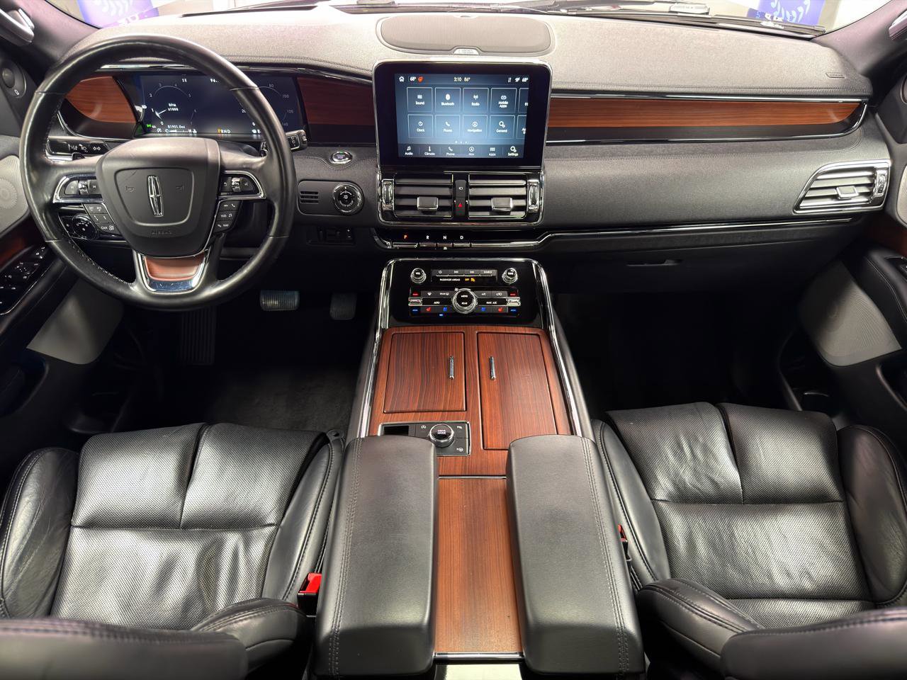 Used 2020 Lincoln Navigator Reserve w/ Luxury Package AWD/4WD image 29