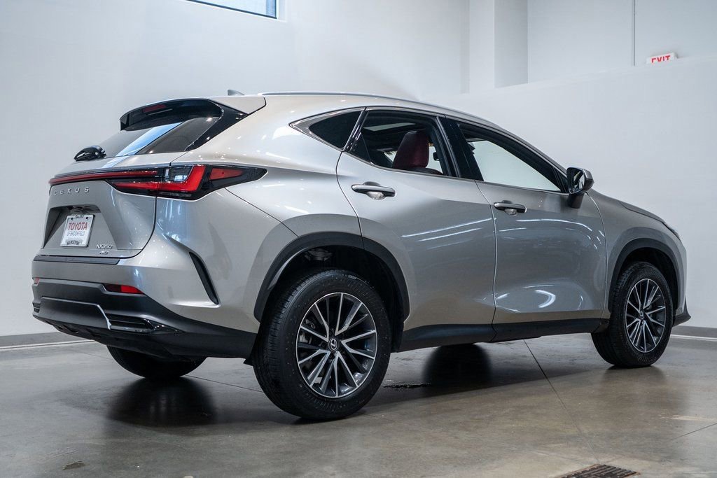 Used 2024 Lexus NX 350 AWD image 7