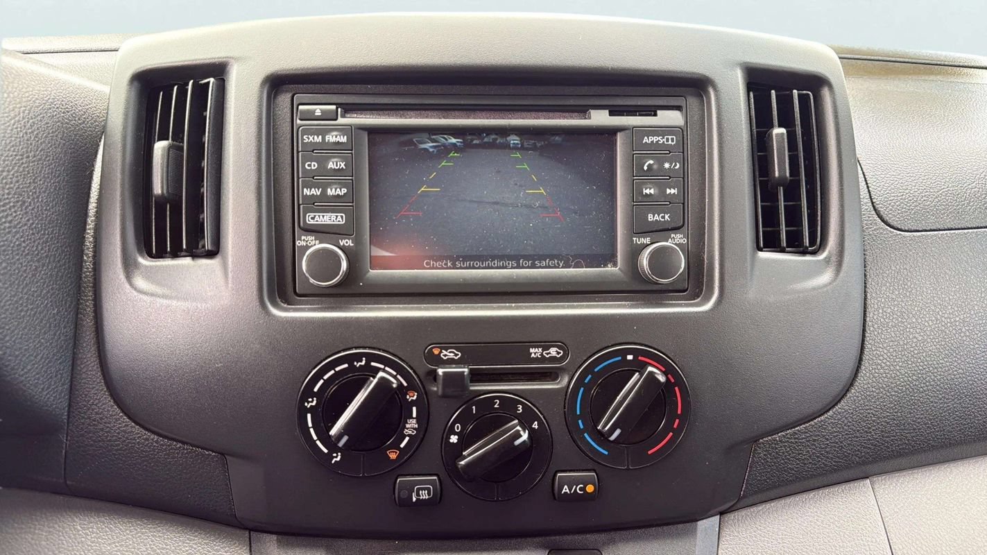 Used 2018 Nissan NV200 SV w/ Navigation Package FWD image 13