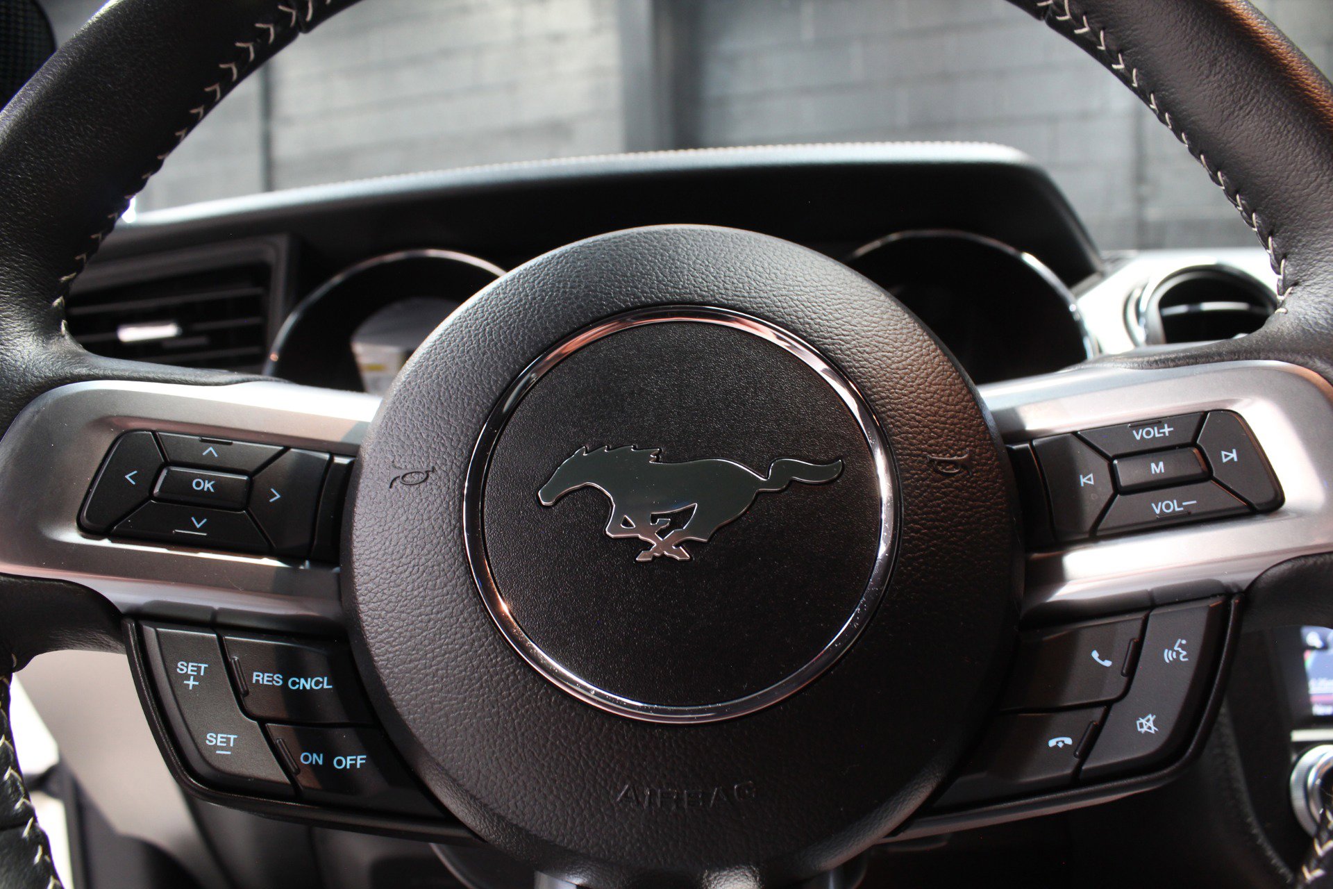 Used 2015 Ford Mustang 50 Years RWD image 51