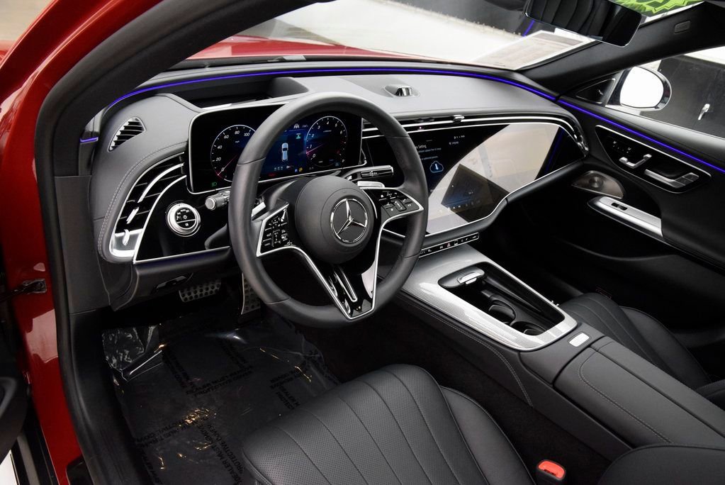 Used 2025 Mercedes-Benz E 450 4MATIC All-Terrain Wagon image 21